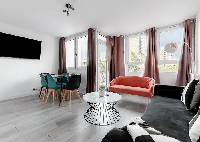 3Br Off A13 , Sleeps 6, 2Mins To Langdon Dlr,Free Parking
